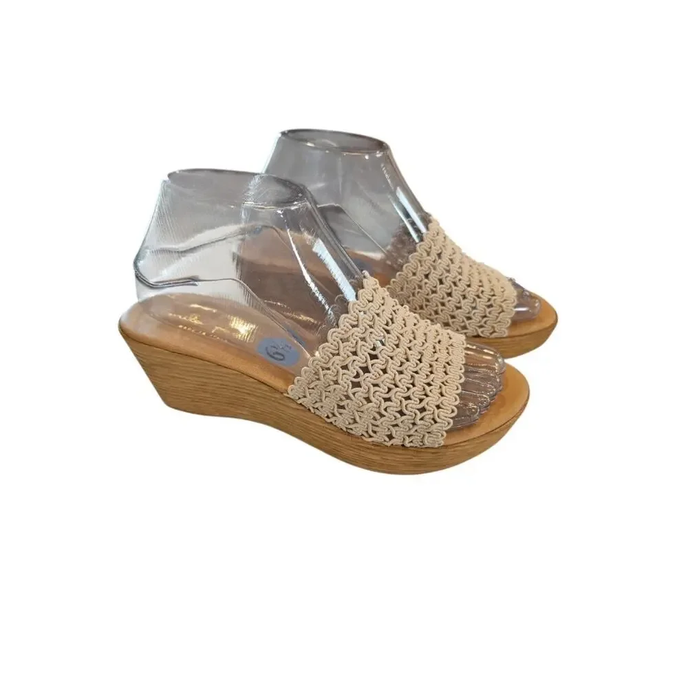 Mila Paoli Cream Colored Woven Rafia Classic Wooden Style Wedge Heel Sandal